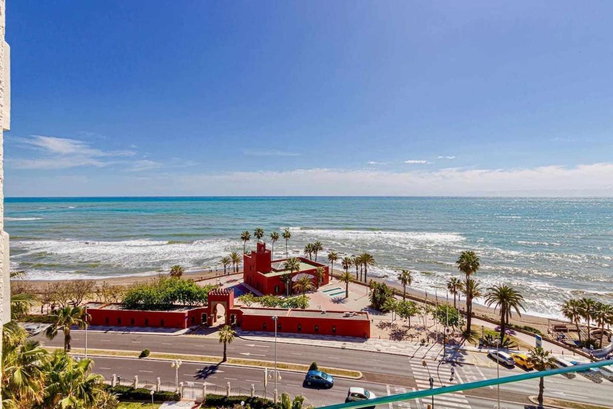 797 Holiday Rentals - Benalbeach- Moderno Piso Para 5 Con Vistas Al Mar Benalmádena Eksteriør billede